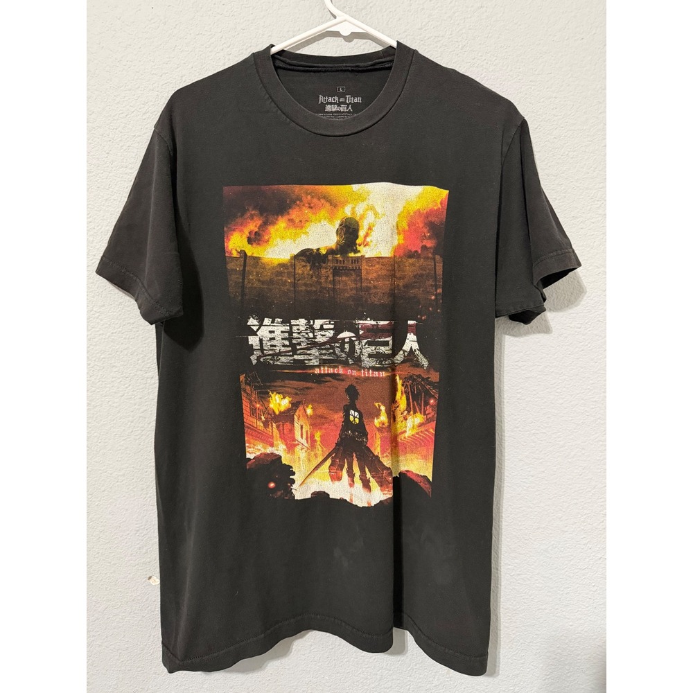 Attack on Titan Season 1 Episode List Graphic T-Shirt Black Mens Large Slim Fit